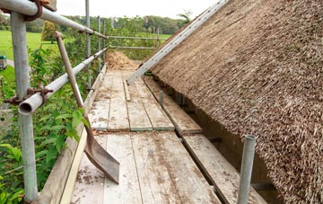 advantages of Emmbrook thatch roofing